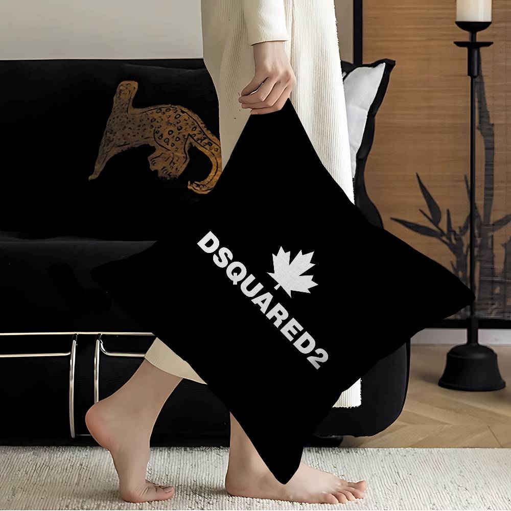 ロゴ D-Dsquared2 クッションカバー 枕カバー デ - Home Textiles Logo のレビューと価格