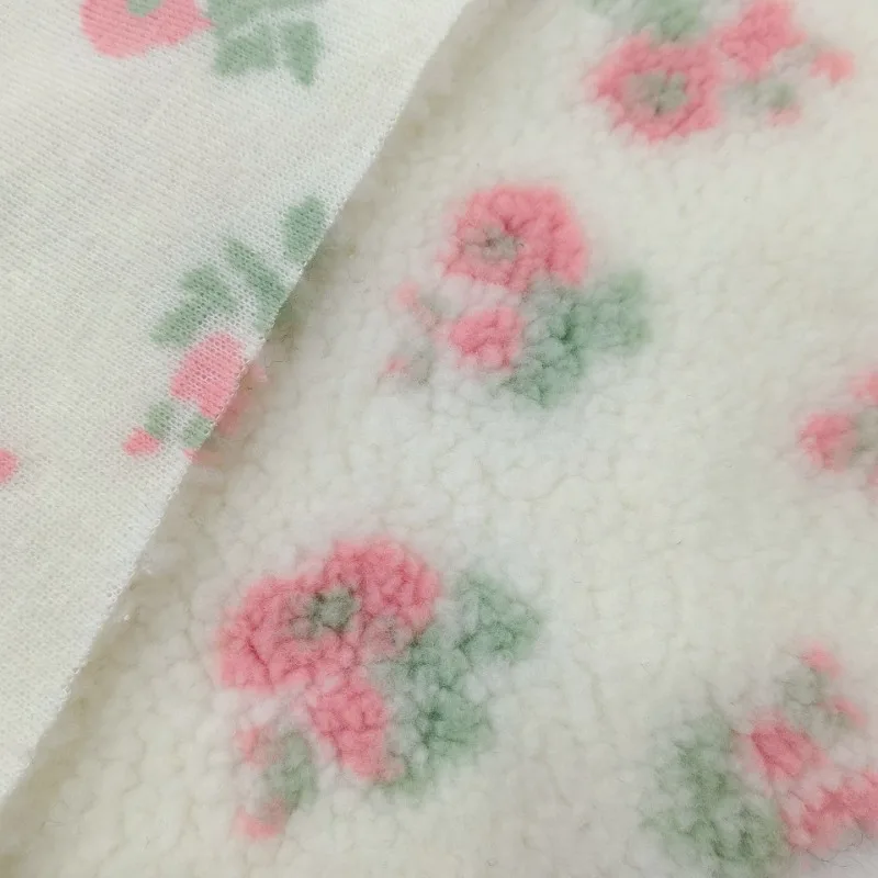 160x50cmの厚手のラムウール生地、小さな花柄プリント入 - Home Textiles Photos のレビューと価格