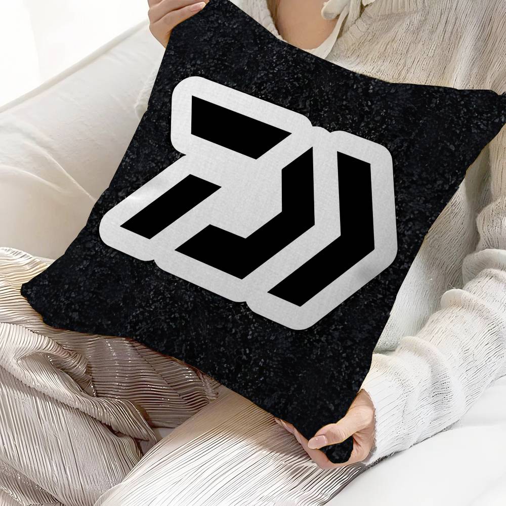 D-DaiwaS フィッシングロゴ メープルデザイン クッシ - Home Textiles Logo のレビューと価格