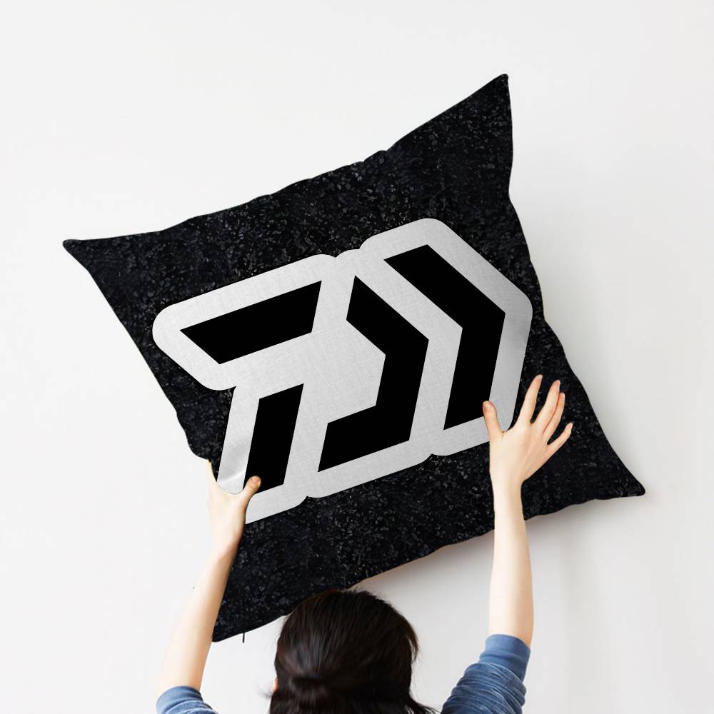 D-DaiwaS フィッシングロゴ メープルデザイン クッシ - Home Textiles Logo のレビューと価格